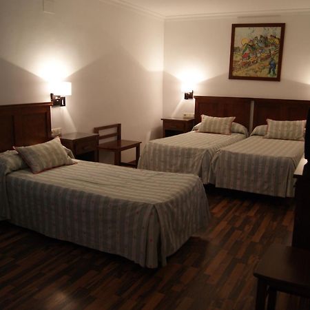 Hotel Mulhacen グアディクス エクステリア 写真