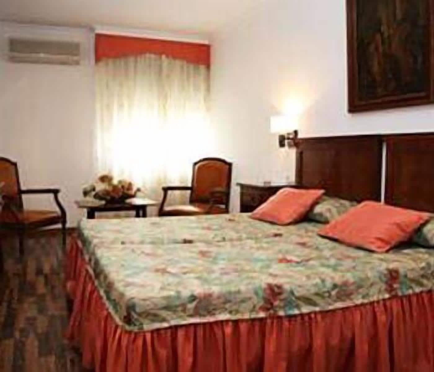 Hotel Mulhacen グアディクス エクステリア 写真